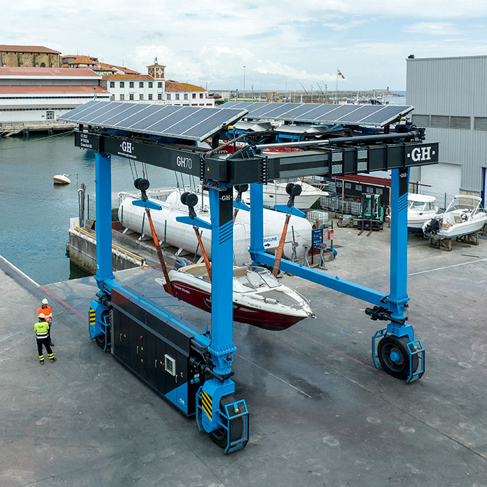 Automotive electric marine gantry cranes - GH Cranes & Components USA - Crane and hoist manufacturer