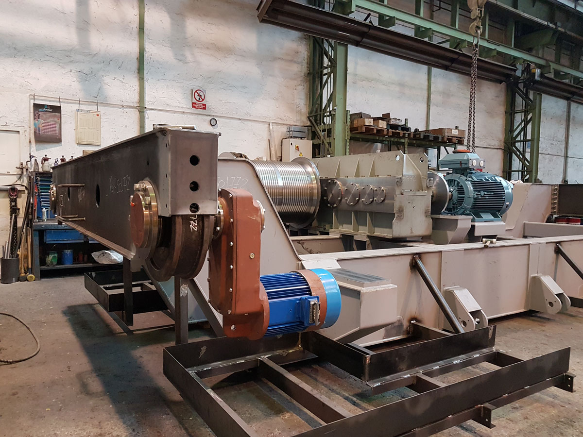Cliente: Global Steel. Lugar de instalación: Santader. Capacidad: 2x15t. Luz: 8100mm. Cliente: Global Steel. Lugar de instalación: Santader. Capacidad: 2x15t. Luz: 8100mm.