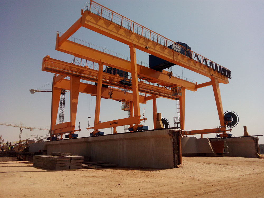 Cliente: Andrytz Hydro. Lugar de instalación: Egipto. Capacidad: 50t/10t. Cliente: Andrytz Hydro. Lugar de instalación: Egipto. Capacidad: 50t/10t.