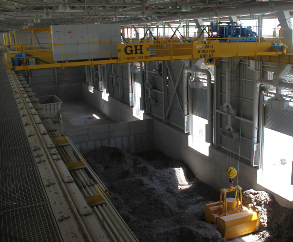 Cliente: Cementownia Warta. Lugar de instalación: Poland. Capacidad: 10,5t. Luz: 17m. Cliente: Cementownia Warta. Lugar de instalación: Poland. Capacidad: 10,5t. Luz: 17m.
