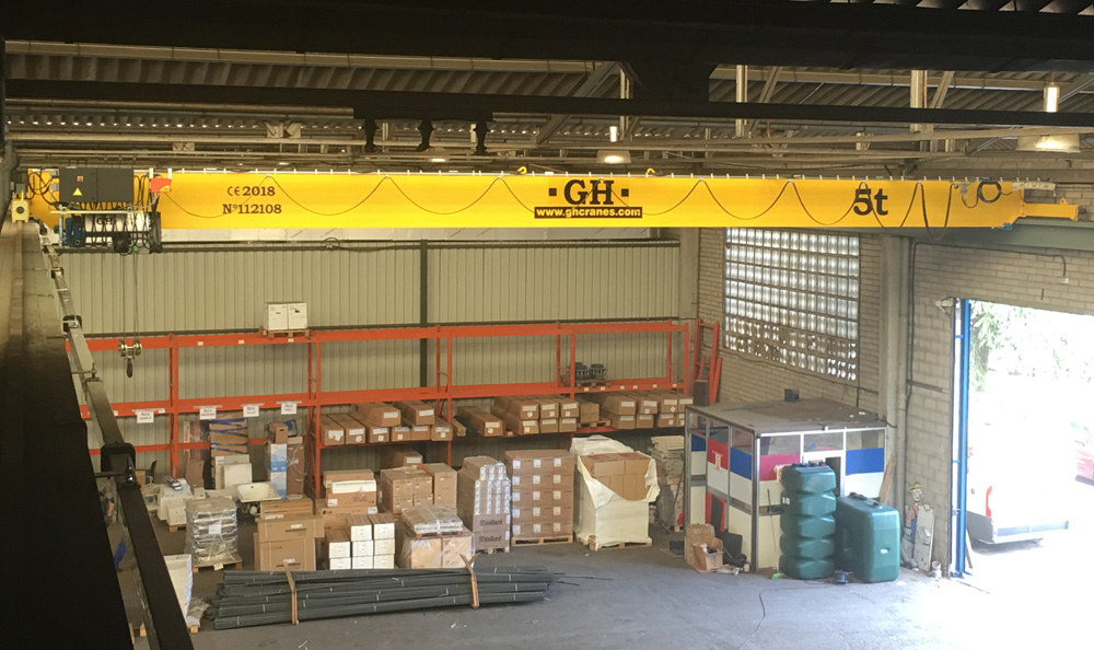 Cliente: Industrias Lekue. Lugar de instalación: Sevilla. Capacidad: 5t. Cliente: Industrias Lekue. Lugar de instalación: Sevilla. Capacidad: 5t.