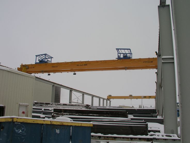 Cliente: Varsteel’s Sector: Distribución de acero. Lugar:
Nisku-Alberta-Canadá. Instalada por nuestro distribuidor de Canada W.F
Welding & Overhead Cranes Ltd. Cliente: Varsteel’s Sector: Distribución de acero. Lugar:
Nisku-Alberta-Canadá. Instalada por nuestro distribuidor de Canada W.F
Welding & Overhead Cranes Ltd.