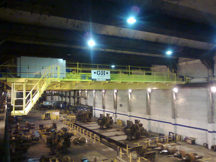 Grúa puente para cliente Aristrain Arcelor Mittal Beasain con dos polipastos de 30t y 10t. Grúa puente para cliente Aristrain Arcelor Mittal Beasain con dos polipastos de 30t y 10t.