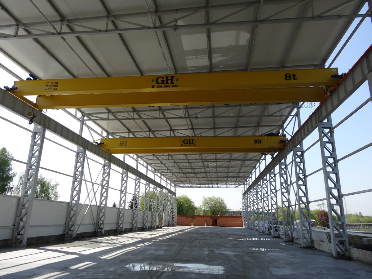 Dos grúas puente, uno con un polipasto de 16t de capacidad de elevación y el otro 8t para cliente Comstal en Polonia Dos grúas puente, uno con un polipasto de 16t de capacidad de elevación y el otro 8t para cliente Comstal en Polonia