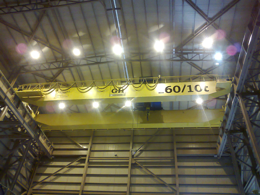 EOT crane for Acciona México with two hoists (160t and 10t). EOT crane for Acciona México with two hoists (160t and 10t).