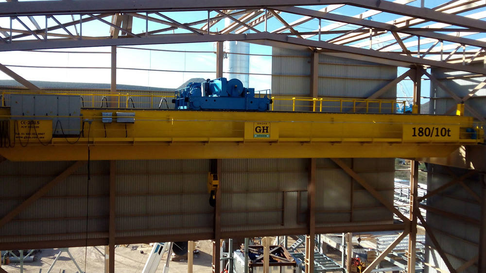 Cliente: Acciona. Capacidad: 180/10t. Cliente: Acciona. Capacidad: 180/10t.
