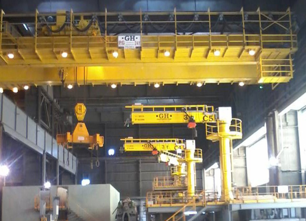 Instalación de una grúa puente de 75/20t de capacidad de elevación, 7 plumas de 2 y 3t y un pórtico de 2 x 80t en la planta de Siderar, de San Nicolás, provincia de Buenos Aires. Instalación de una grúa puente de 75/20t de capacidad de elevación, 7 plumas de 2 y 3t y un pórtico de 2 x 80t en la planta de Siderar, de San Nicolás, provincia de Buenos Aires.