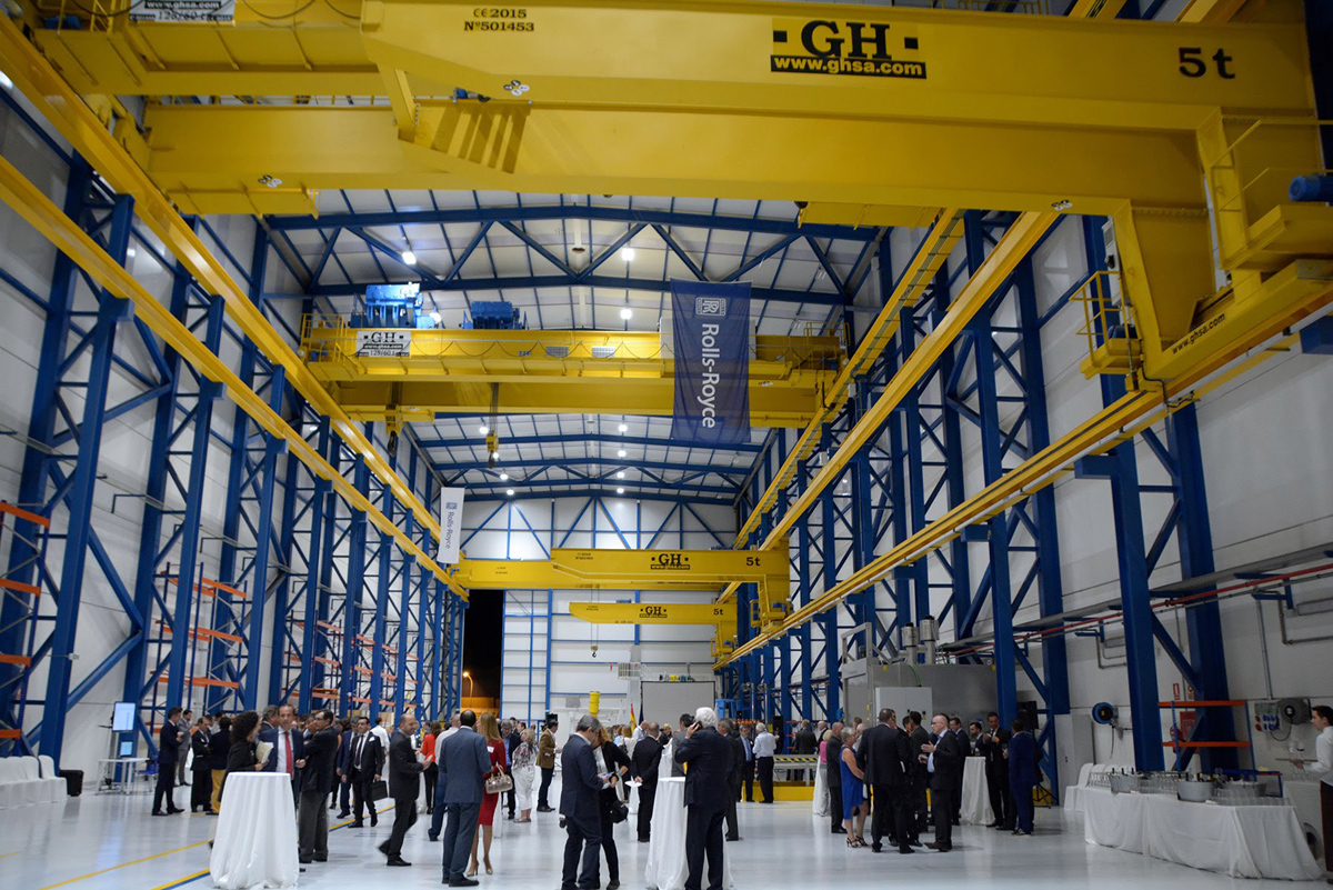 rolls-royce-opens-new-shipyards-in-puerto-de-la-luz